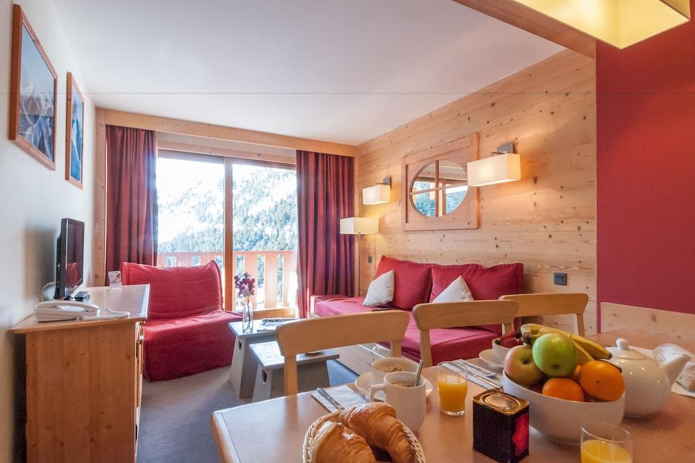 Residence Pierre & Vacances Premium Les Crets Les Allues エクステリア 写真