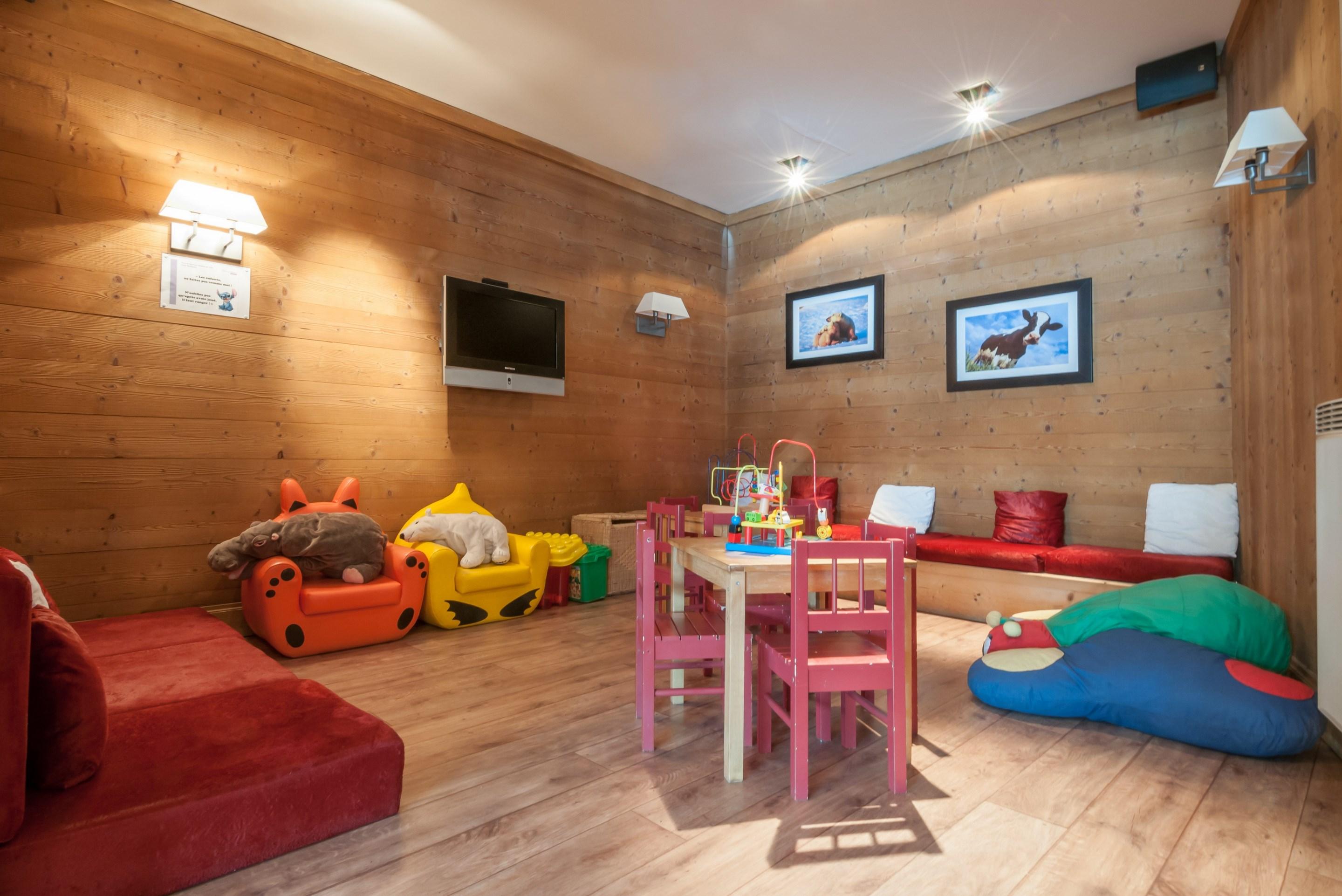 Residence Pierre & Vacances Premium Les Crets Les Allues エクステリア 写真