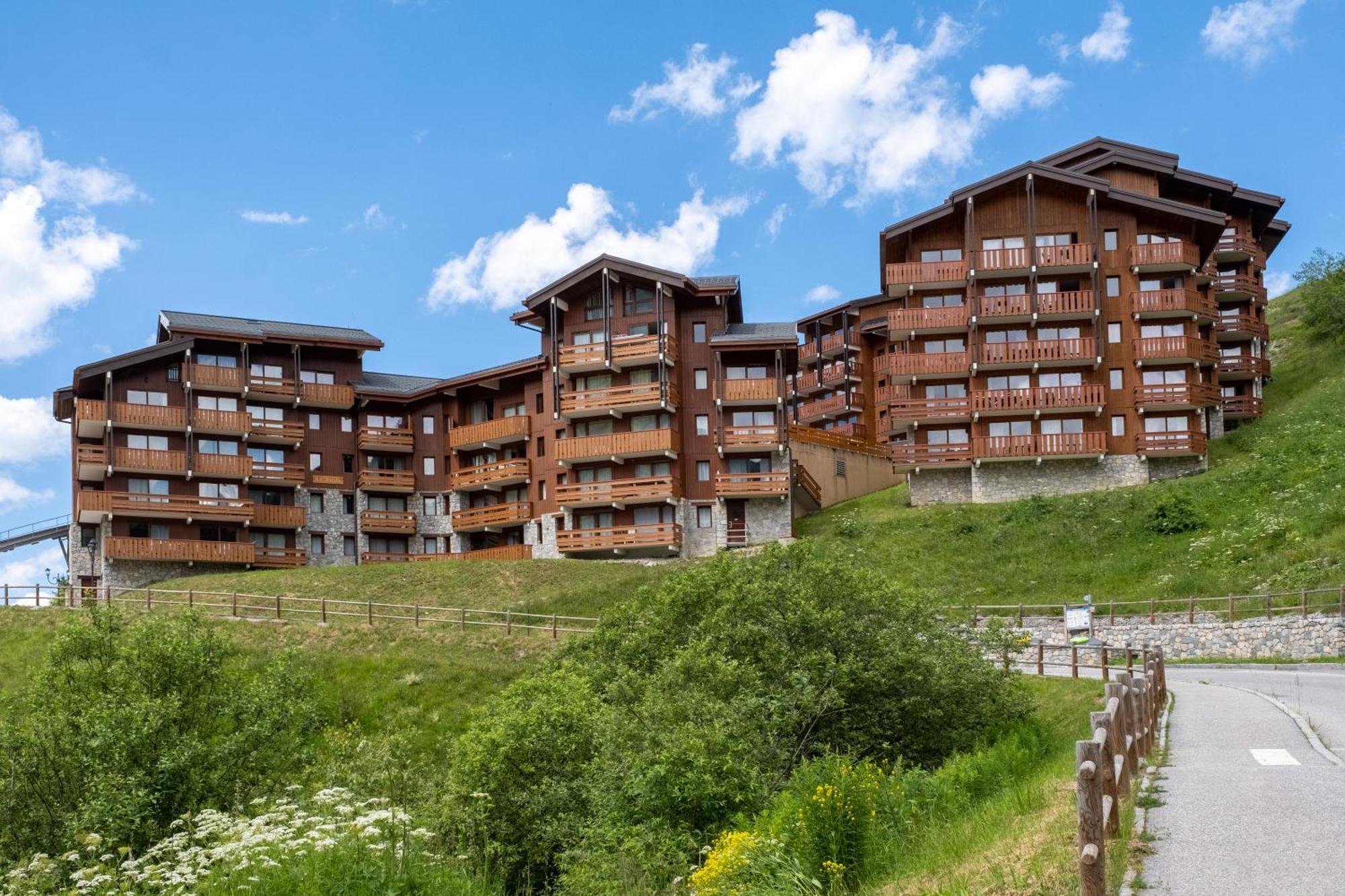Residence Pierre & Vacances Premium Les Crets Les Allues エクステリア 写真