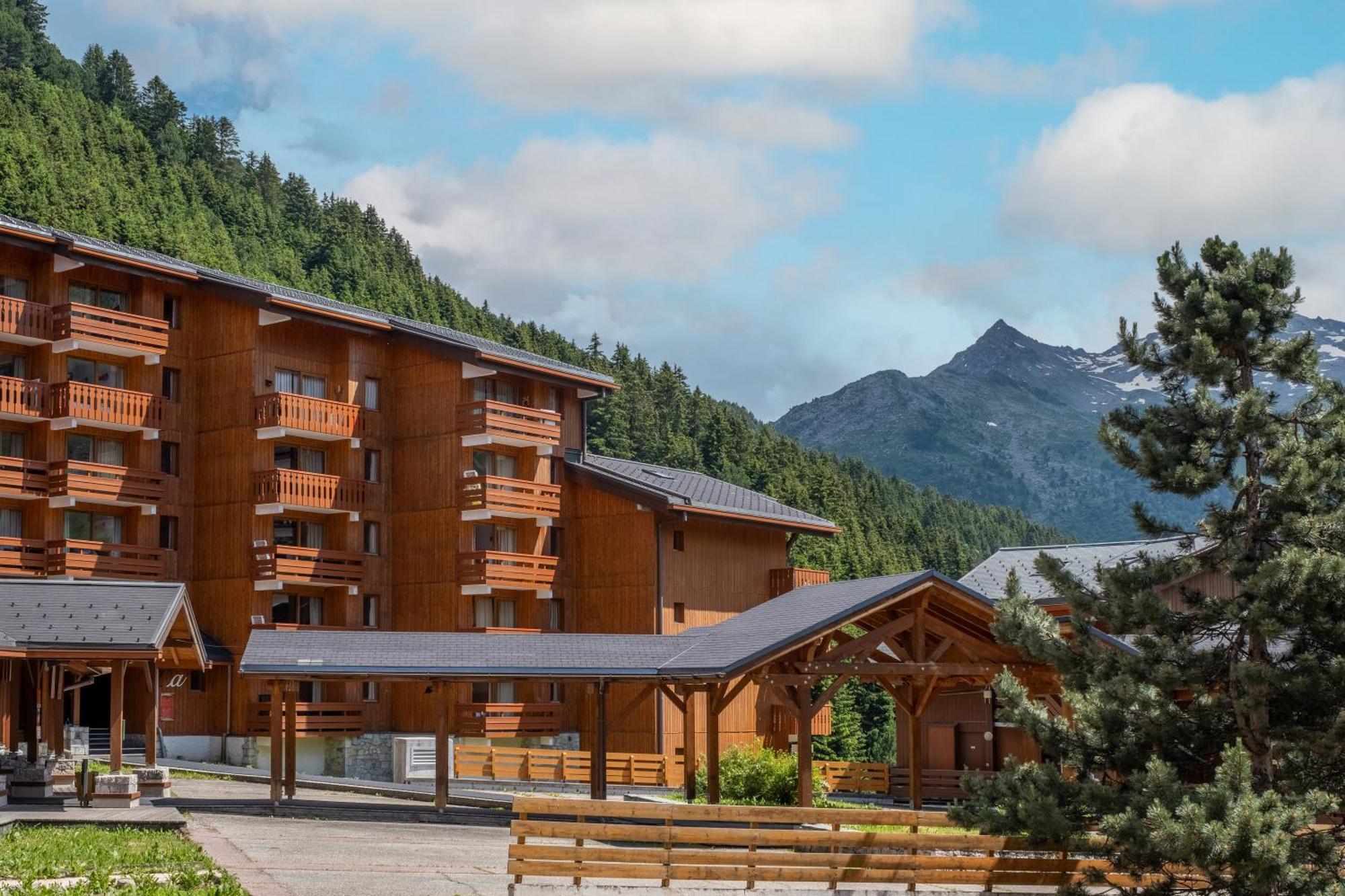 Residence Pierre & Vacances Premium Les Crets Les Allues エクステリア 写真